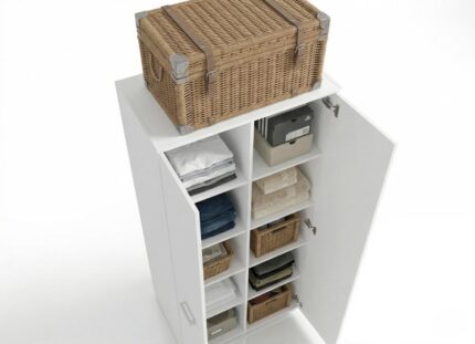 Zbliżenie na półki w szafie 2-drzwiowej Trend 20