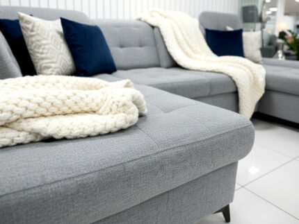 Detal Zbliżenie na Otomanę Narożnik w kształcie litery U 343x210 cm COMO